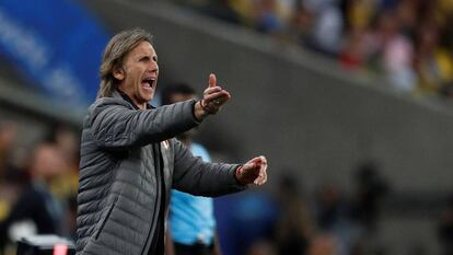 Respeto para Gareca y tiempo para Scaloni