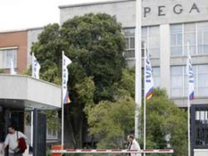 Entrada a la sede de Iveco Pegaso en Madrid