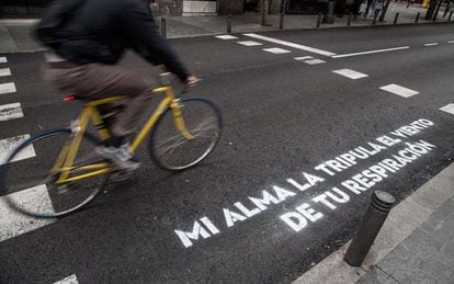 Intervenci&oacute;n en un paso de peatones de la calle de Toledo.