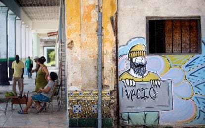 Vista de un mural en La Habana (Cuba) el 1 de septiembre. El banco central anunció recientemente la legalización de criptomonedas.