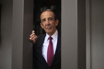 En una reciente visita a Madrid, Arango cuestionó el término filántropo.