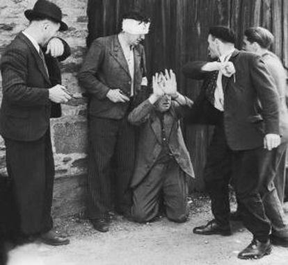 Agresión a un colaboracionista francés en 1944.