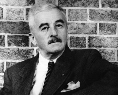 El escritor William Faulkner.