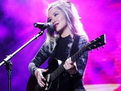 Mai Kohi durante un concierto en 2015, en Vietnam.