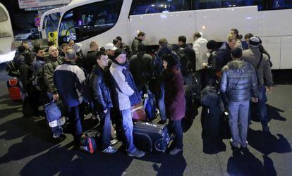 Inmigrantes rumanos que viajan a Alemania el pasado 4 de enero.