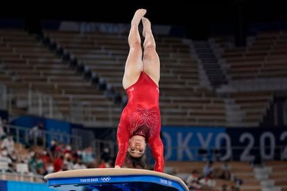 Uno de los movimientos de Alexa Moreno, durante la final de salto de caballo.