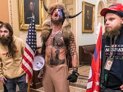 Uno de los simpatizantes de Donald Trump en el asalto al Capitolio de Estados Unidos el pasado miércoles.