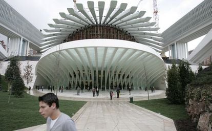 Palacio de Exposiciones y Congresos de Oviedo, de Santiago Calatrava.