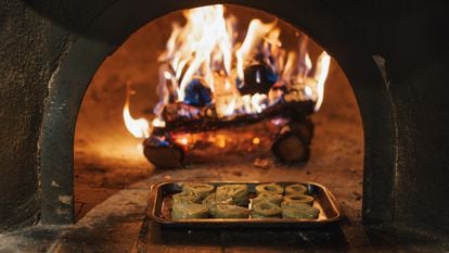 Alcachofas al calor del horno de leña, en Nublo, Haro.