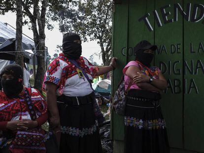 Mujeres zapatistas participan en el Segundo Encuentro Internacional de Mujeres que Luchan, en el Estado mexicano de Chiapas.