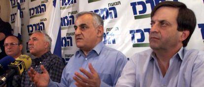 El exministro israelí Dan Meridor (primero por la derecha) en una imagen de archivo.