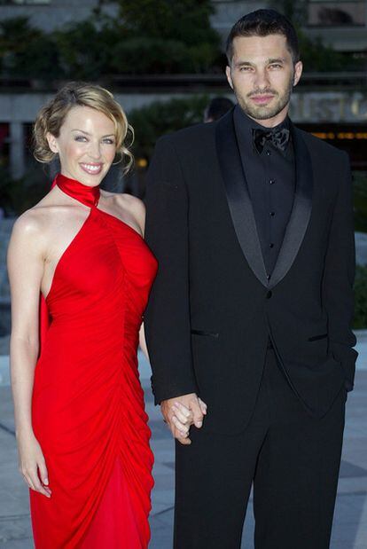 Kylie Minogue y Olivier Martinez, cuando aún eran pareja.