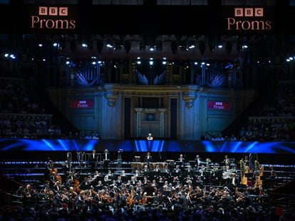 Kirill Petrenko al frente de la Filarmónica de Berlín durante la ‘Séptima’ de Mahler, el pasado sábado en el Royal Albert Hall.