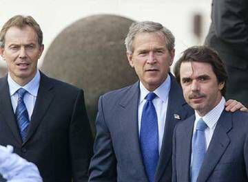 Blair, Bush y Aznar durante la cumbre de las Azores.