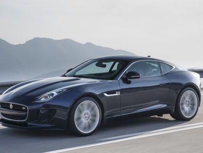 El F-Type Coup&eacute; se inspira en el legendario Jaguar E-Type de los a&ntilde;os sesenta. 