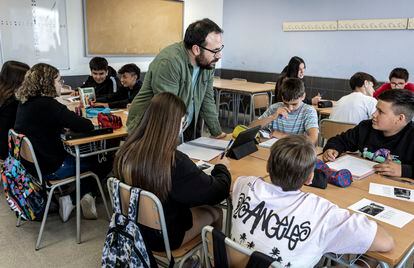 Porfi Martínez, professor of Language and Literature at the Albal Institute, in Valencia, on Friday.