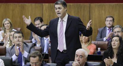 Carlos Rojas, en su intervenci&oacute;n en la sesi&oacute;n de control en el Parlamento.
