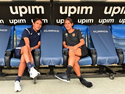 Los hermanos Inzaghi, Simone (izquierda) y Filippo, en el Olímpico de Roma.