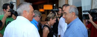 Pere Navarro y Joaquim Nadal, este miércoles, en Palafrugell.