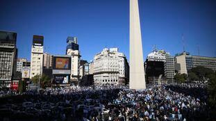 Manifestación contra el Gobierno de Alberto Fernández en el obelisco de Buenos Aires, el 17 de agosto de 2020. En vídeo, miles de argentinos salen a la calle para protestar contra la reforma judicial del Gobierno. 