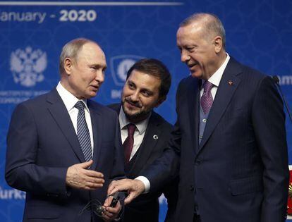 El presidente ruso, Vladímir Putin, junto a su homólogo turco, Recep Tayyip Erdogan, durante la inauguración del gasoducto Turkstream este miércoles en Estambul.