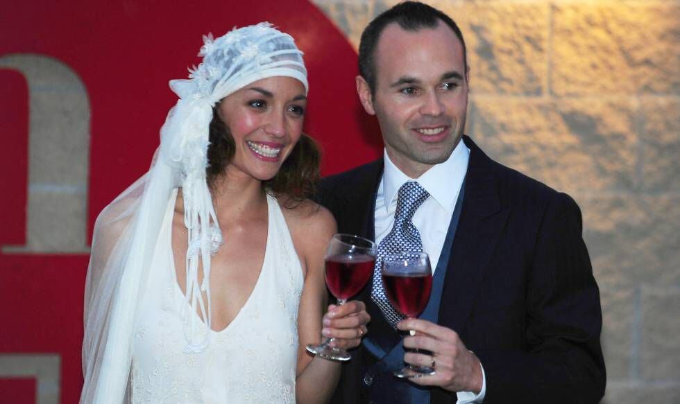 Anna Ortiz y Andrés Iniesta, en su boda en Tarragona, en 2012.