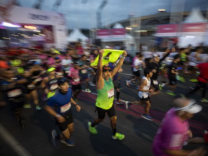 El arranque del maratón de Ciudad de México, este domingo, desde el estadio Olímpico Universitario.