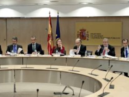 Montoro, durante la reuni&oacute;n con los consejeros auton&oacute;micos.