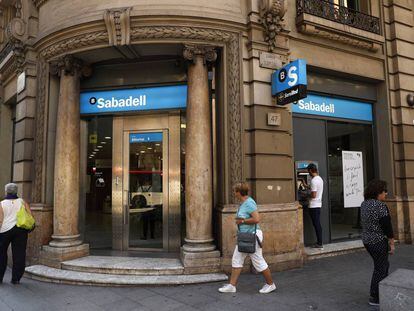 Sucursal del Banc Sabadell a Barcelona.