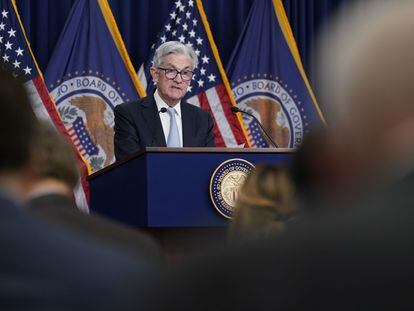 Jerome Powell, presidente de la Reserva Federal, durante la rueda de prensa en la que explica la nueva subida de tipos de interés, este miércoles en Washington.