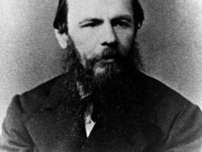 Retrato fotográfico del escritor ruso Fedor Dostoievski.