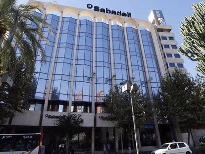 Estas son las consejeras de Banco Sabadell