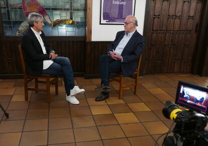 Setién y Del Bosque, durante la charla.