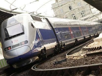 Uno de los trenes de SNCF que cubre la línea entre Barcelona y París.