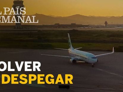 Un avión detenido este verano en el desierto aeropuerto de Barcelona.
