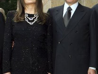 Veronica Lario y Silvio Berlusconi, en una imagen de junio de 2004.