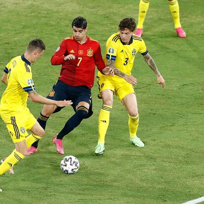 Sevilla. 14/06/21  Eurocopa 2020.   Estadio de La cartuja de Sevilla. parido entre la selección de España y la de Suecia,  morata  .    foto.Alejandro Ruesga