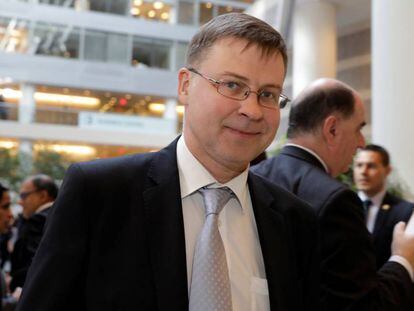 El vicepresidente de la CE, Valdis Dombrovskis. REUTERS/Yuri Gripas