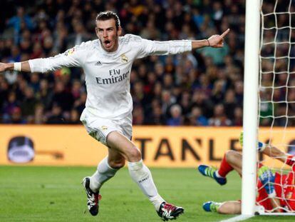 Bale celebra su gol en el Camp Nou, luego anulado por el árbitro. Manu Fernandez AP