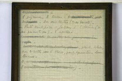 Parte posterior de la carta, con la lista de las cosas que Companys pedía que le llevaran a prisión.