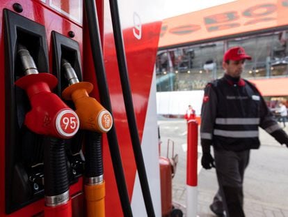 Una gasolinera de Neftmagistral en Moscú.