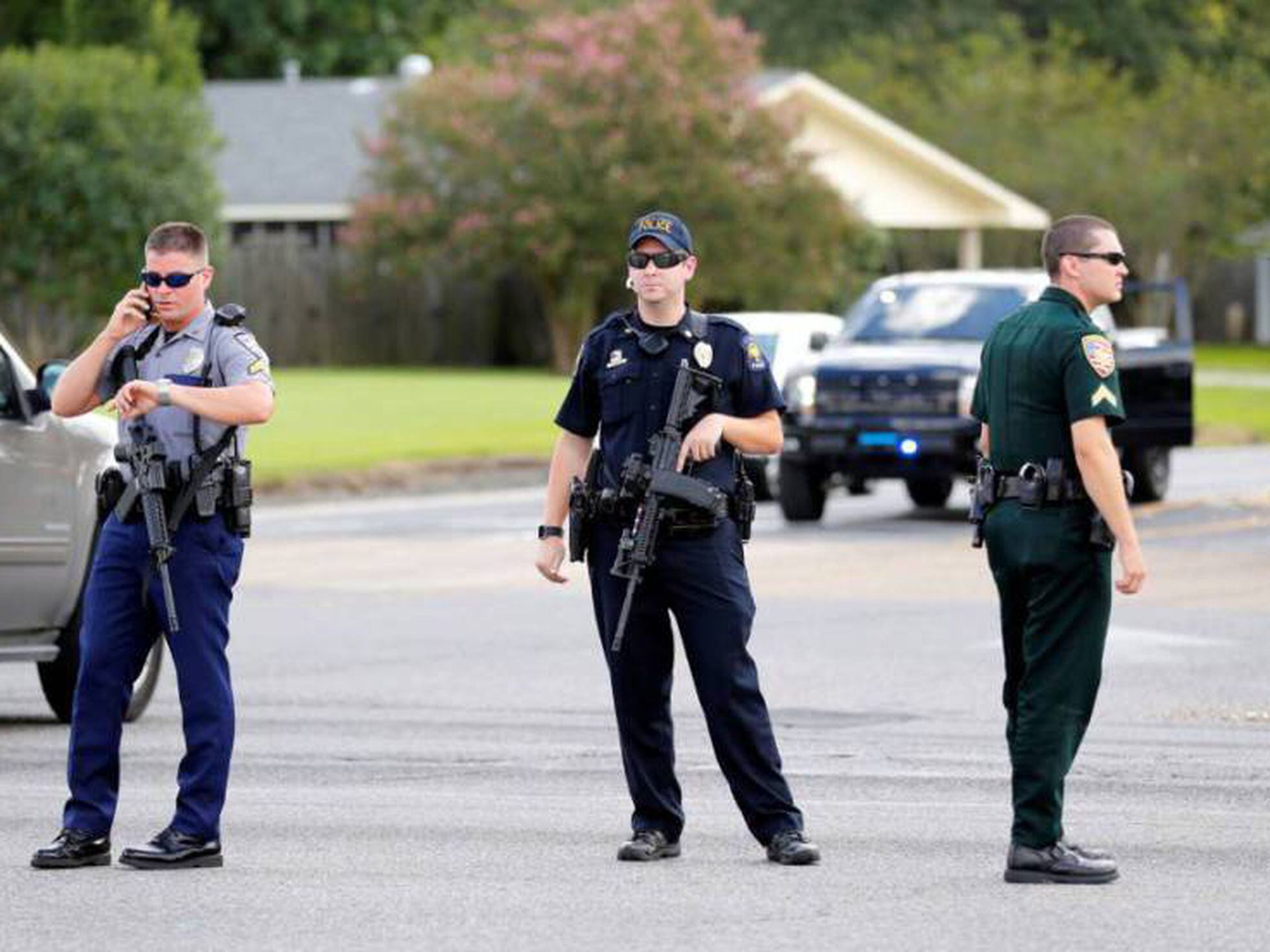 equipo nariz Surichinmoi Tres policías muertos en un tiroteo contra agentes en Baton Rouge, Luisiana  | Internacional | EL PAÍS