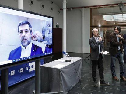 Jordi Sànchez, en pantalla desde prisión para la rueda de prensa de la agencia EFE.