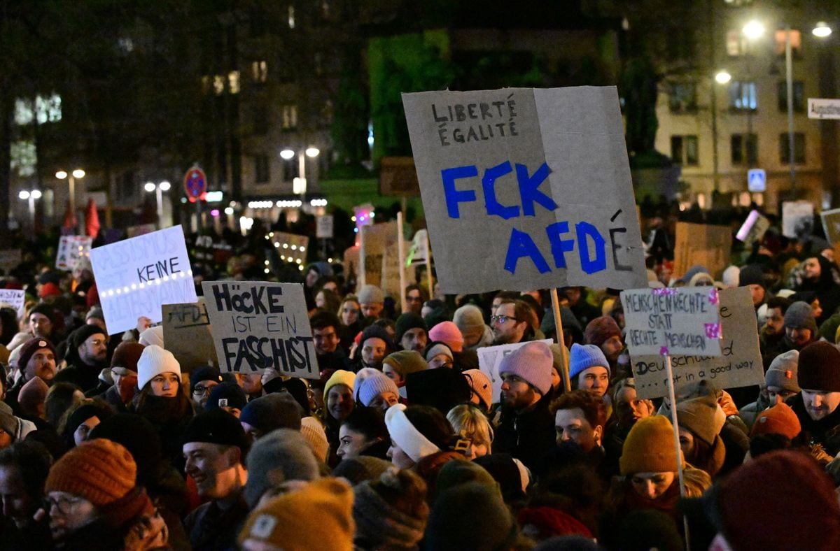 Décadas de miles de personas protestando contra la ultraderecha en Alemania |  Internacional