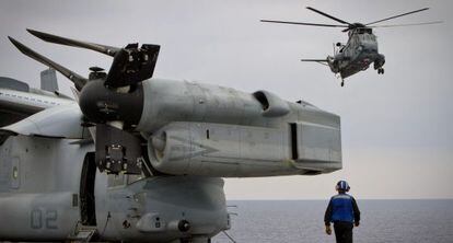 Maniobras de la Armada espa&ntilde;ola y marines de EE UU en Rota.