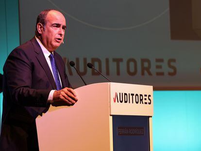 El presidente del Instituto de Censores Jurados de Cuentas de España (ICJCE), Ferrán Rodríguez, drante la inauguración del XXV Congreso Nacional de Auditoría, celebrado en BIlbao.