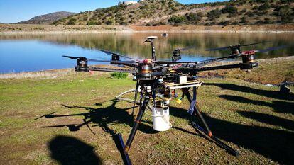 Dron con sensores de Labaqua.