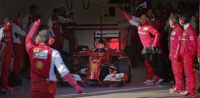 Kimi Raikkonen a bordo de su nuevo Ferrari.