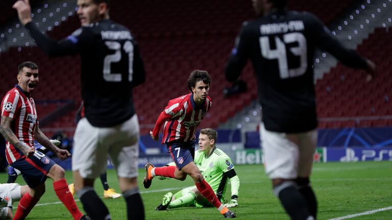 João Félix marca el primer gol del Atlético.