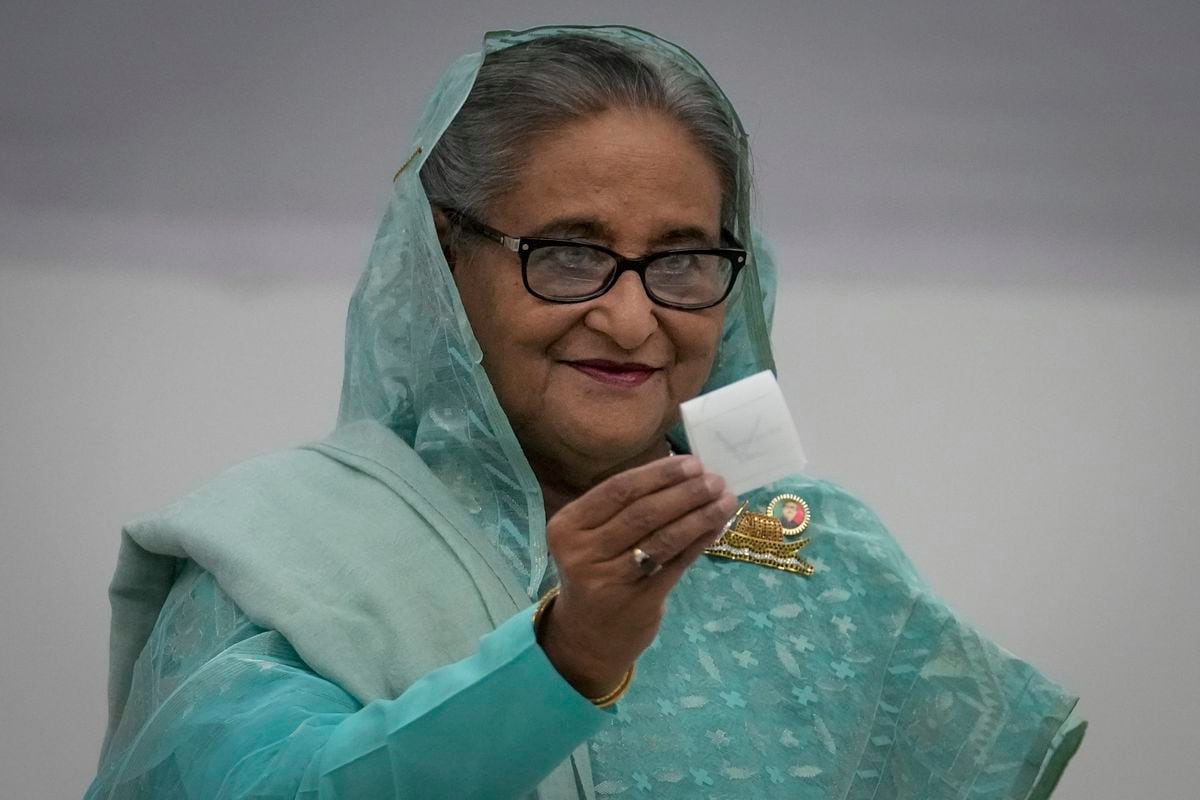 Sheikh Hasina: El Primer Ministro de Bangladesh logró una votación marcada por un 60% de abstención |  Internacional